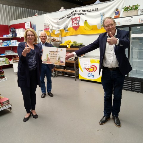 Rotary Almere eet niet en steunt daarmee VLA