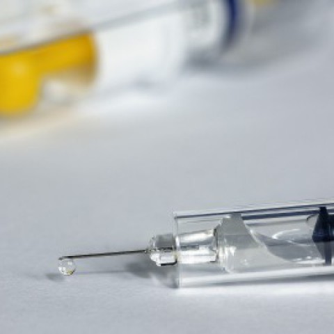 Onderwijspersoneel wil snelle vaccinatie tegen corona