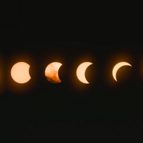 De meest woeste volle maan van het jaar piekt op donderdag