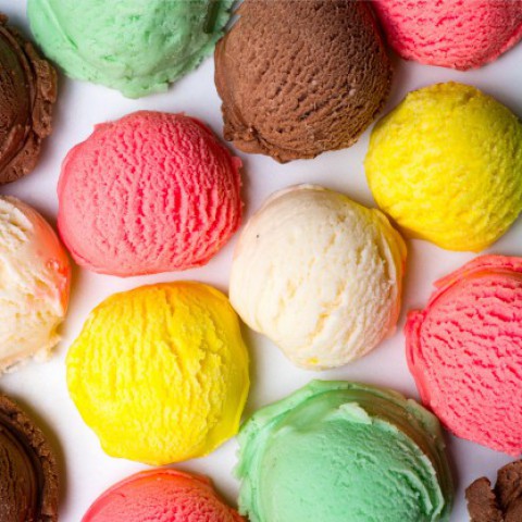 Pauls ijs deze maand weer open!