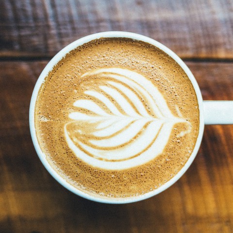 Wethouder Veeningen bezoekt buurtcafé: 'We gaan ze zoveel mogelijk helpen'
