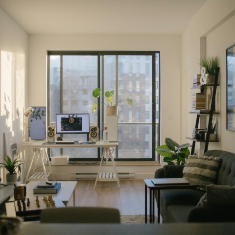 Expositie over huiskamers prikkelt de zintuigen