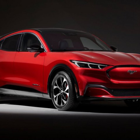 Ford gaat elektrisch met de Mustang Mach-E