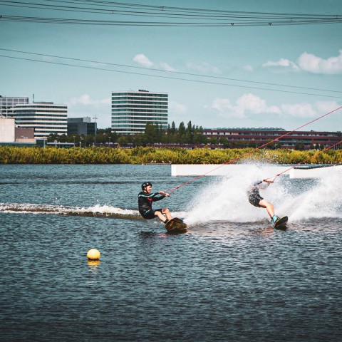 Heb jij waterskiën of wakeboarden voor 2 personen t.w.v. 90,00 euro gewonnen? Check je mail!