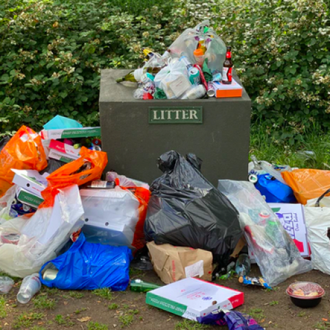 Hoeveelheid grofvuil in de straat binnen vijf jaar verdubbeld