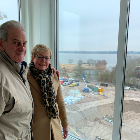 Oplevering van 88 sociale huurwoningen in nieuwe woontoren Kaapstad in Duin