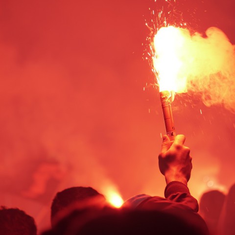 7.500 euro boete voor vuurwerk bij Almere City FC 