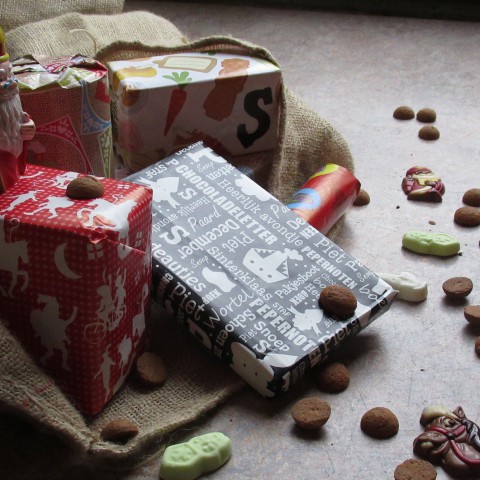 Sinterklaas en kerst kan gevierd worden op school, maar zonder gasten