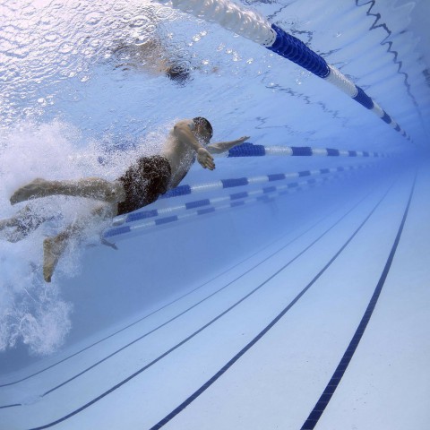 Zwemcompetitie New wave op de eerste plek