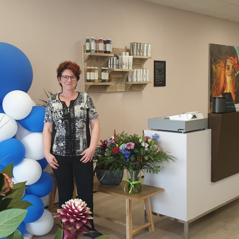 Gisterochtend was de officiële opening van Jafemy Hairstudio