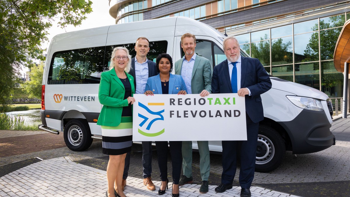Regiotaxi Flevoland kijkt terug op succesvolle eerste week
